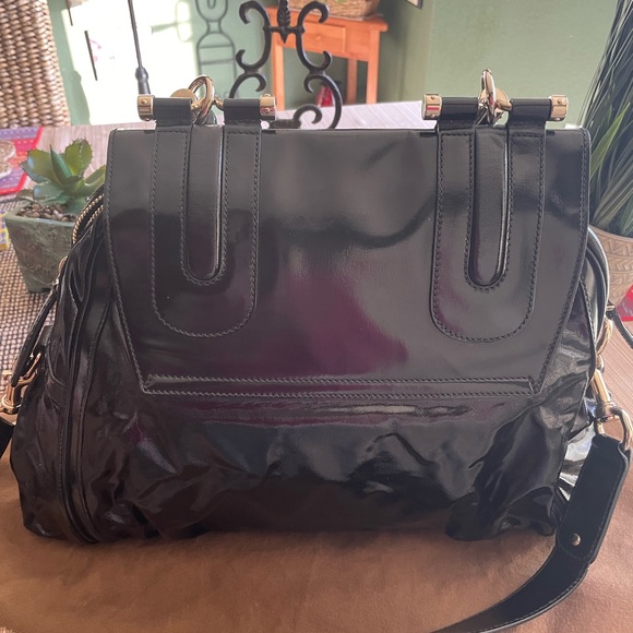 Brand New (Authentic) Gucci Med/Large - Picture 15 of 16